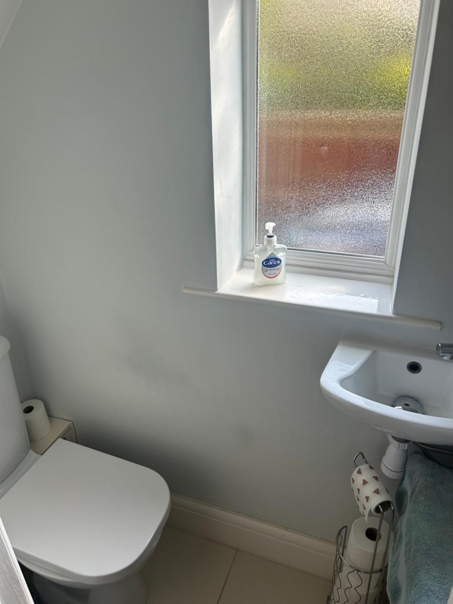Quiet Double Bedroom With Garden View, Breakfast Hazel Grove Exterior photo